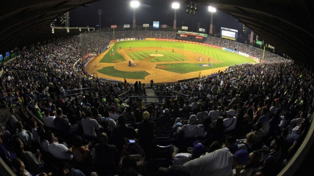 Liga venezolana de béisbol arrancará el 21 de octubre