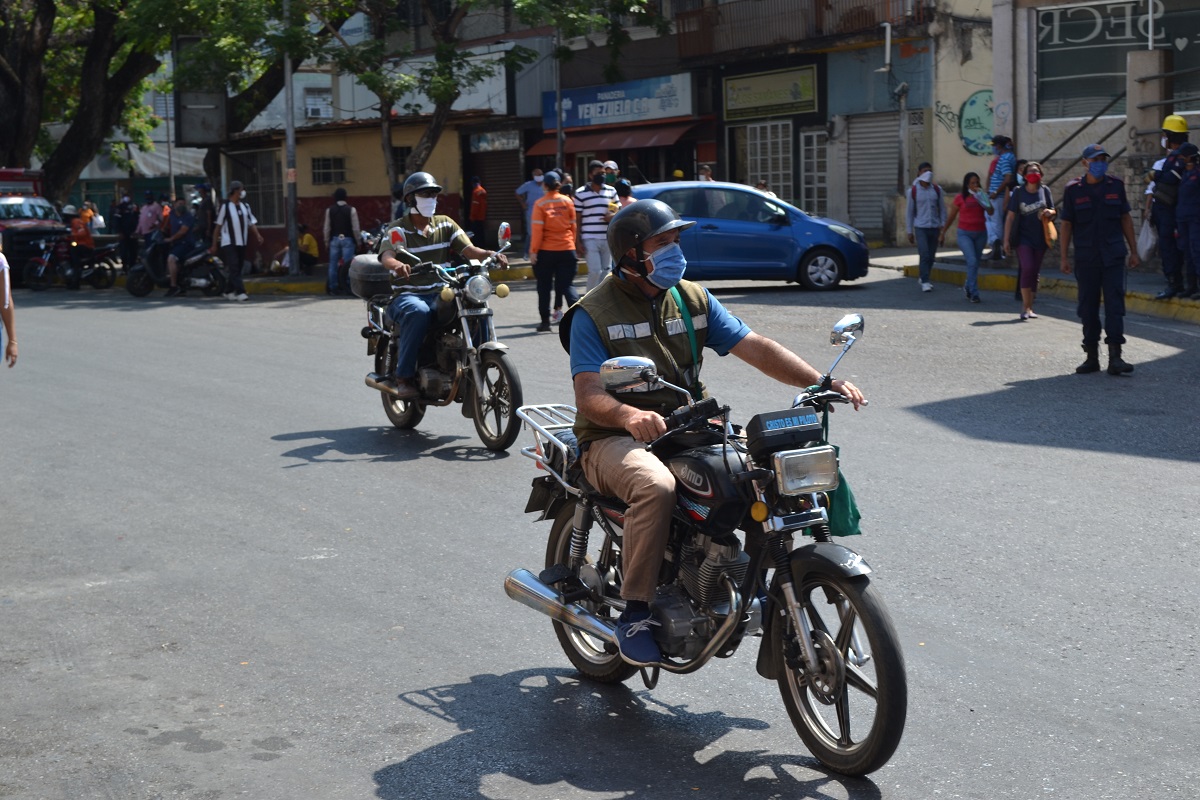 El COVID-19 golpea “sin piedad” el bolsillo de los mototaxistas en Guárico