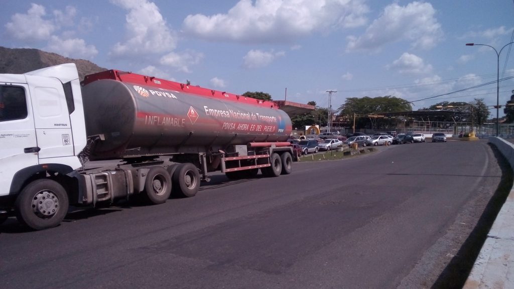 Las consecuencias que puede tener la escasez de gasolina en Venezuela en medio de la pandemia