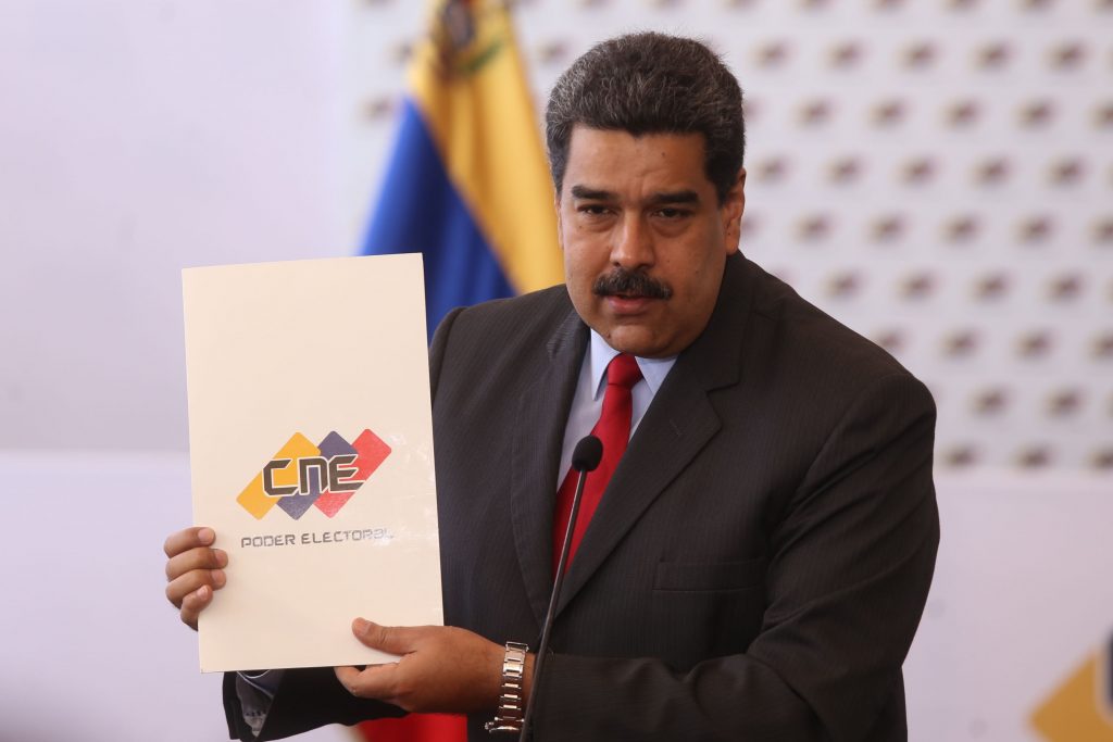 Maduro pidió a nuevo CNE convocar elecciones parlamentarias este 2020