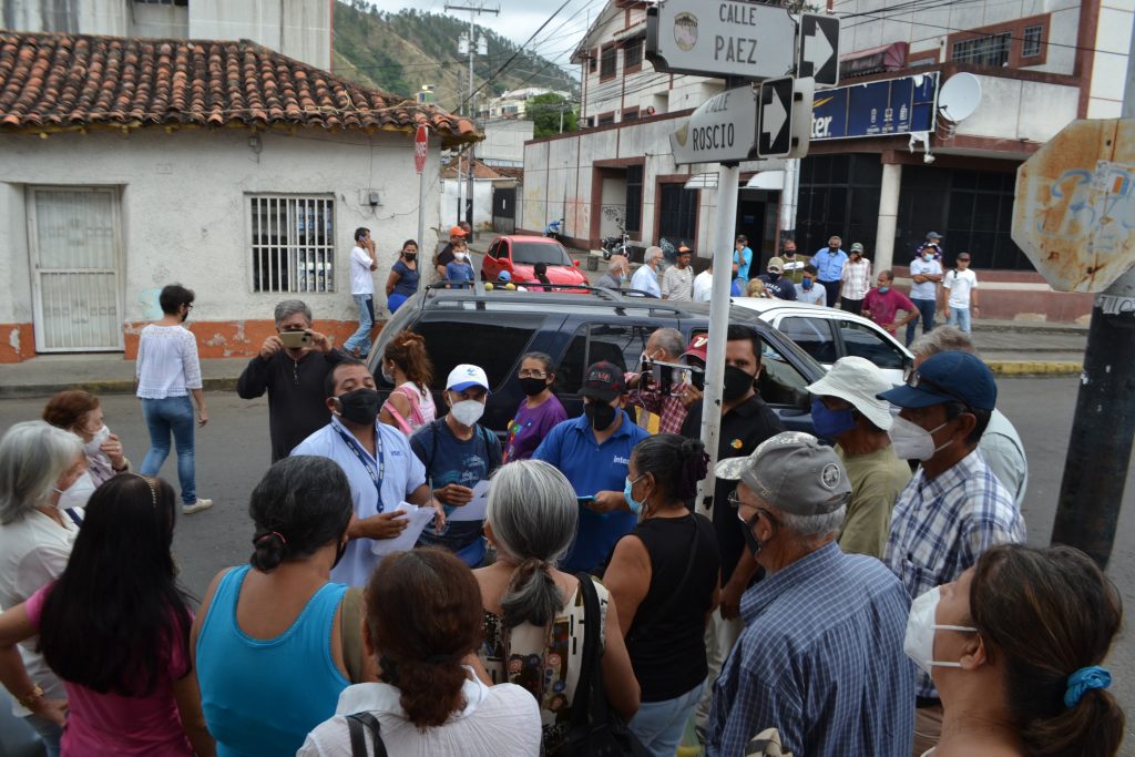 Comunidad Sanjuanera Expresa su Descontento Ante el Pésimo Servicio de INTER - CABLE