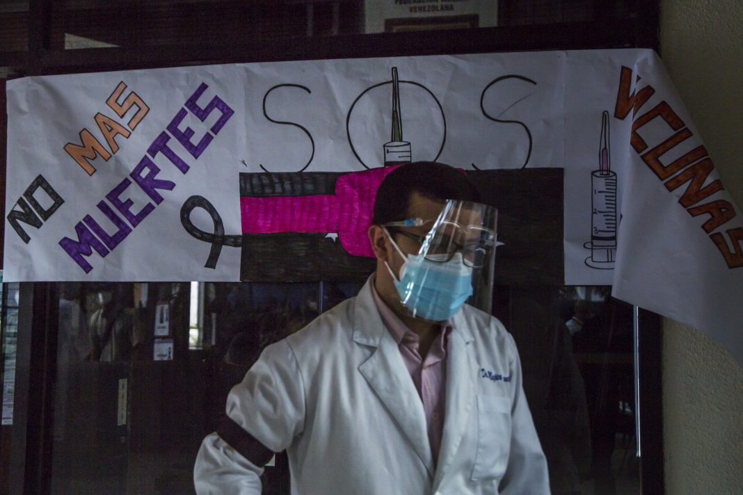 Médicos Unidos de Venezuela alertó que el país “se queda sin personal de salud”