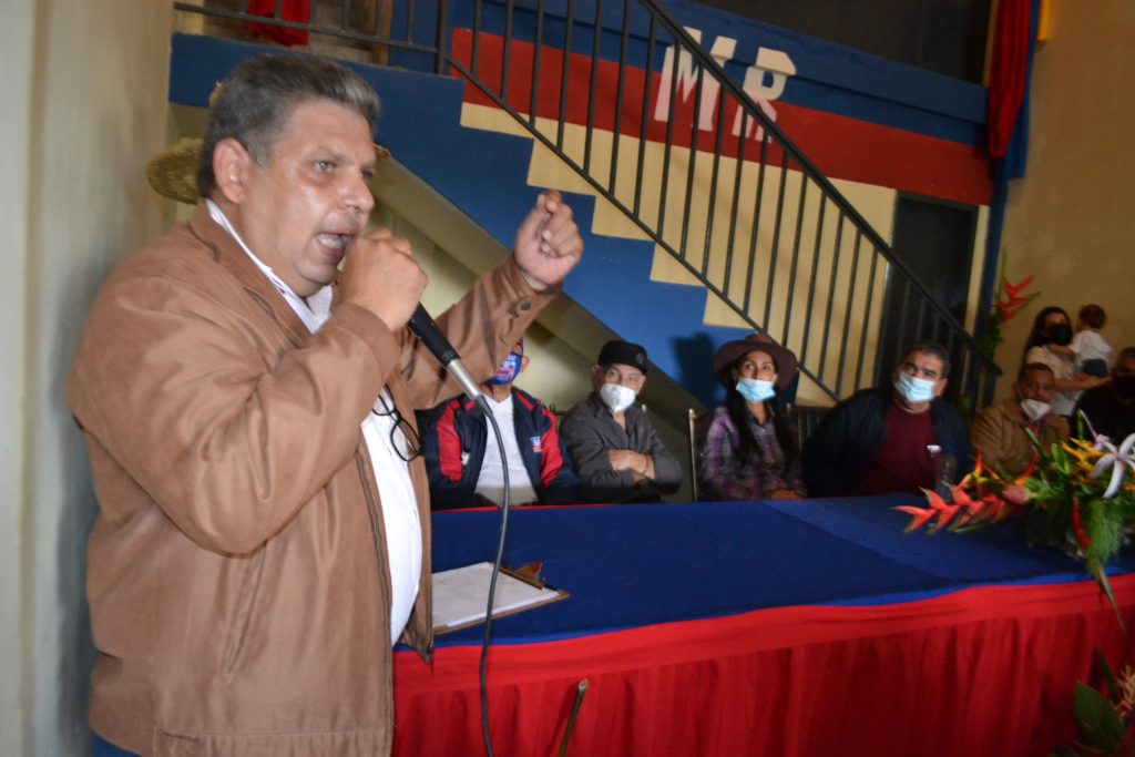 Movimiento Republicano proclamó la candidatura a la alcaldía de Roscio a Robert Hernández