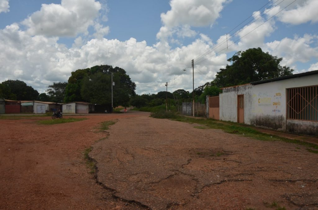 Carretera de la Parroquia Espino del Municipio Leonardo Infante abandonada por el gobierno regional de José Vásquez