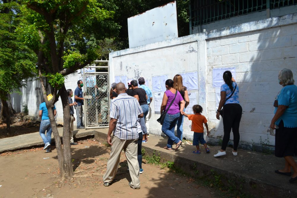 Baja afluencia de votantes en comicios locales y regionales en Guàrico