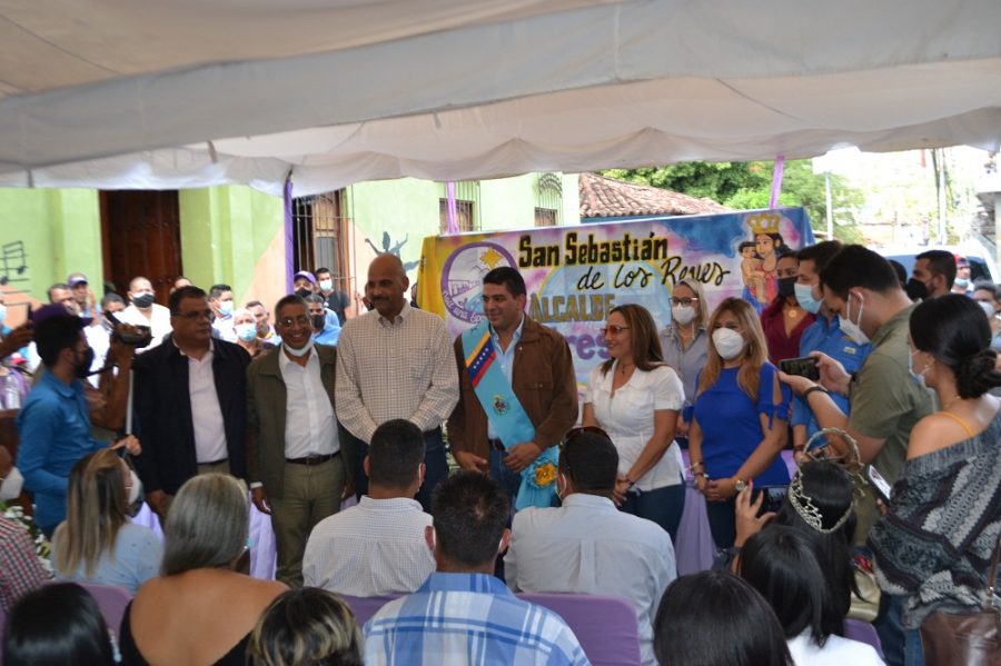 Concejo Municipal juramentó a Andrés Aular nuevo acalde de la ciudad cuatricentenaria