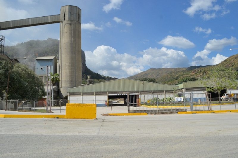 Empresa de Cemento en San Sebastián de los Reyes representa foco de enfermedades