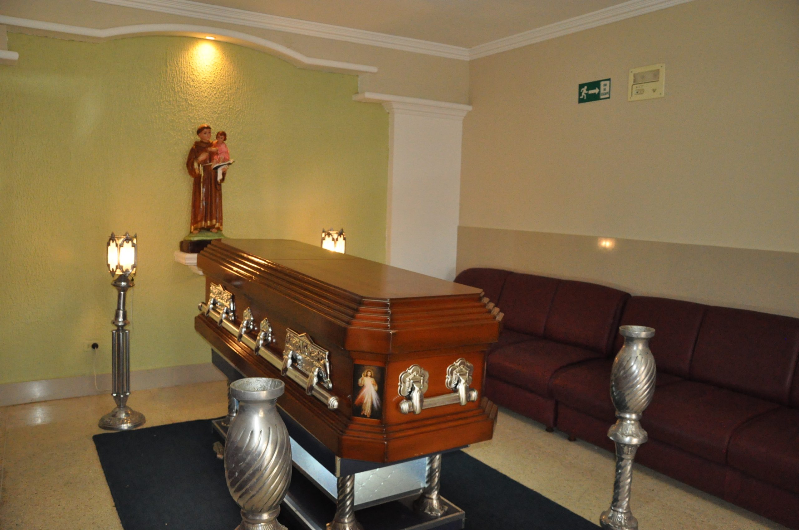 Denuncian privilegios para empresas funerarias en Guárico