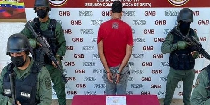 Detienen a un hombre que transportaba droga hacia Maracay
