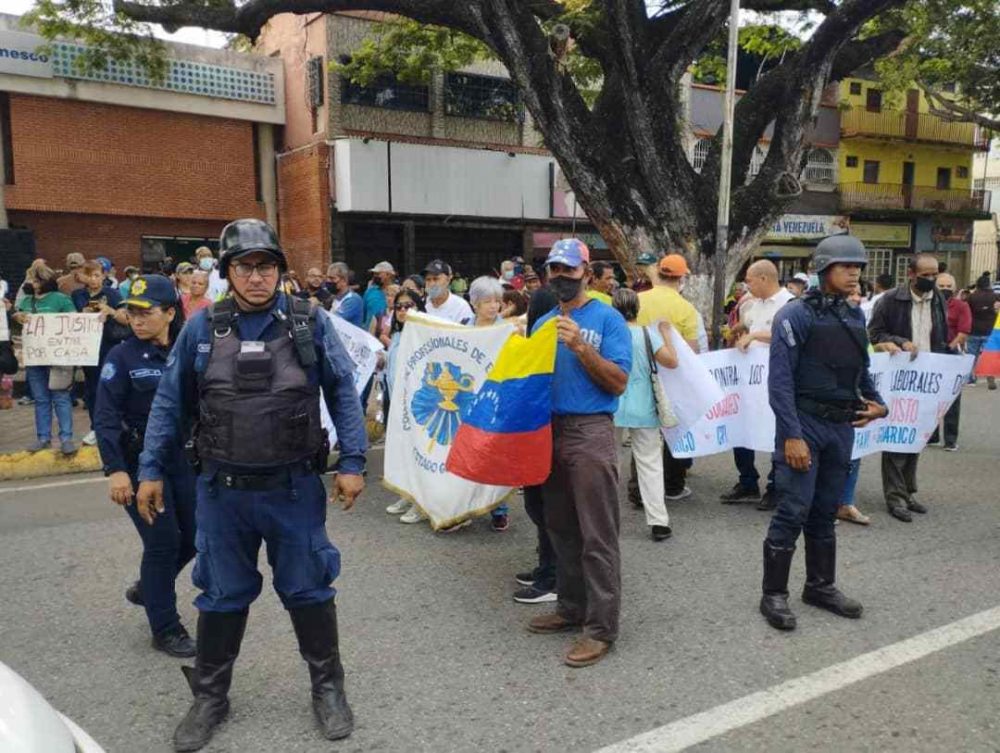 Continuan en San Juan de Los Morros movilizaciones en defensa de los derechos laborales