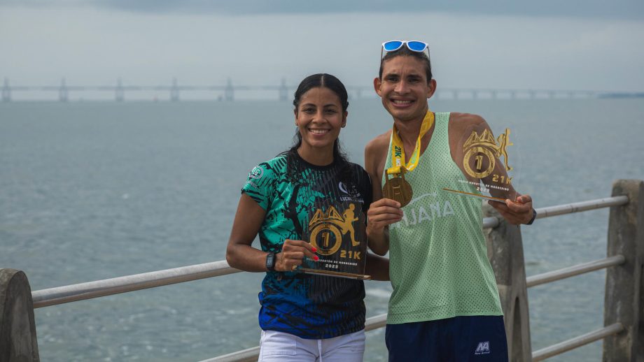 La Guariqueña María Garrido ganan la Media Maratón de Maracaibo