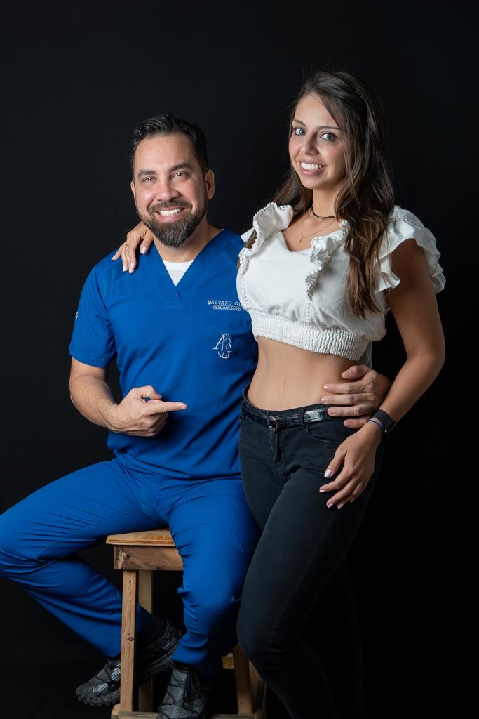 El Doctor Álvaro Gil Hablemos de la cirugía mommy makeover