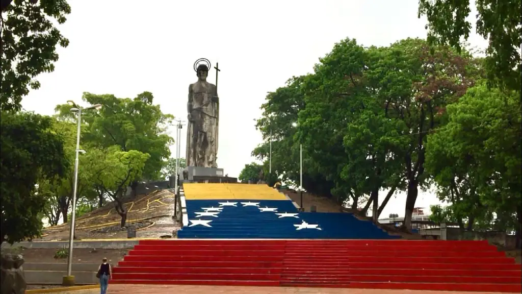 En riesgo la escultura de San Juan Bautista más grande del mundo