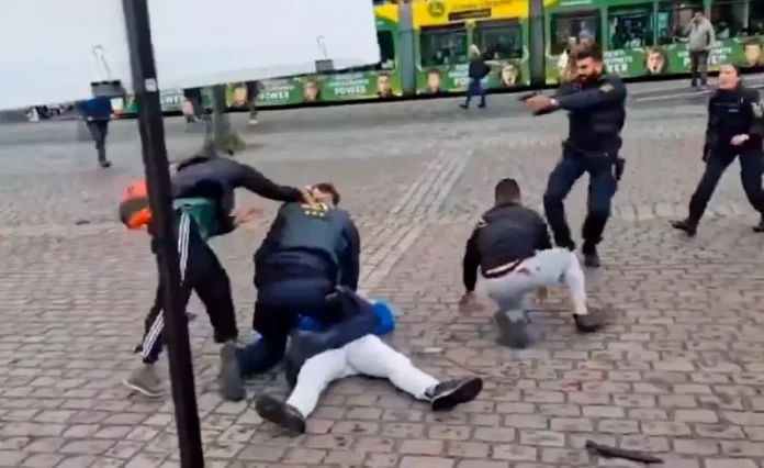 Atacan con un cuchillo a activista anti-islam en Alemania (Vídeo)