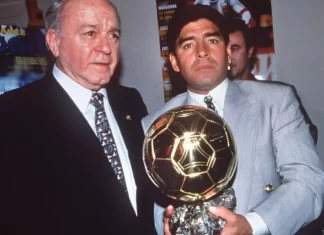 Prohibida la venta del Balón de Oro que ganó Maradona