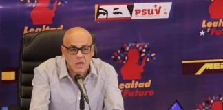 Jorge Rodríguez responde no firman "por qué saben que perderán"