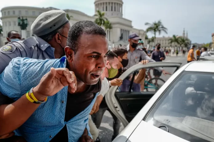Denuncia graves violaciones contra los presos políticos en Cuba