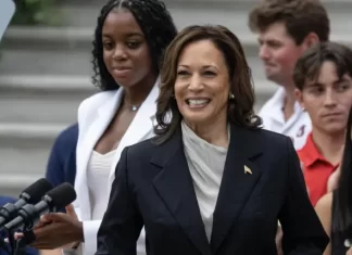 Kamala Harris obtiene el respaldo necesario para ser la candidata
