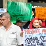 Familiares de presos protestan por respeto al debido proceso