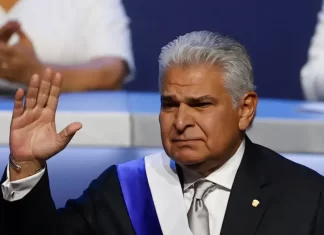 Raúl Mulino asumió la Presidencia de Panamá