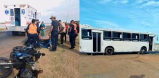Autobús que movilizó a personas durante campaña electoral atropella a dos policías
