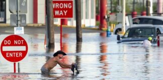 Tormenta Beryl deja ocho muertos en Texas y continua el apagón