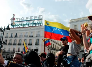 390 mil venezolanos en España marca un récord en 2024