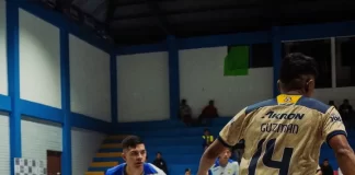 El guariqueño Enyerver Viloria brilla en el fútbol boliviano