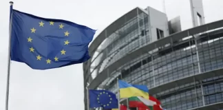 Unión Europea no reconoce victoria de Maduro ni a González Urrutia
