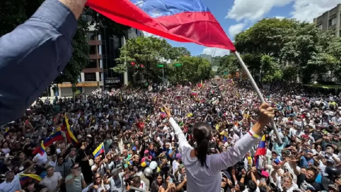 Machado culmina concentración con mensaje de esperanza y compromiso