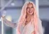 Karol G lanza becas para mujeres que buscan educación virtual