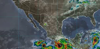 Huracán John golpea México como categoría 3
