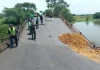 Puente Maporal en Apure colapsa por paso de camión con carga pesada