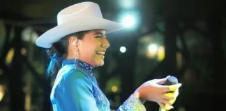 La cantante Emily Galaviz sufre accidente en Apure
