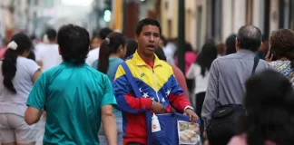 Incertidumbre entre venezolanos en Perú ante las nuevas medidas gubernamentales