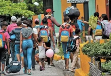 El 68% de los venezolanos está considerando emigrar
