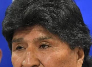 Evo Morales (2006-2019), por otros cinco casos de trata de personas y violación, supuestamente acontecidos en los últimos cinco años en el Chapare, bastión político y sindical del exmandatario. EFE/Jorge Ábrego/ARCHIVO
