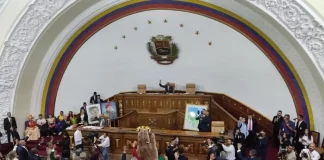 Sanciones políticas y penales para quienes atenten contra la nación