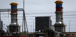PDVSA avanza en la recuperación de la planta Muscar tras incendio