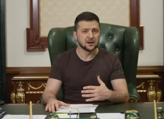 Zelenski teme una derrota contra Rusia si se frena la ayuda de EE.UU.