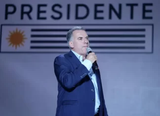 Orsi gana elecciones en un Uruguay que muestra su civilidad democrática