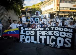 AI pide que la CPI investigue "torturas y detenciones arbitrarias" de niños en Venezuela