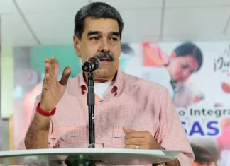 Maduro propone «gran reforma constitucional»