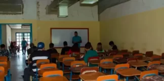 Docentes universitarios venezolanos son de los "más pobres" de Latinoamérica