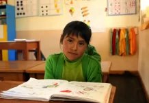 El 36% de los peruanos pobres no accede a la educación básica
