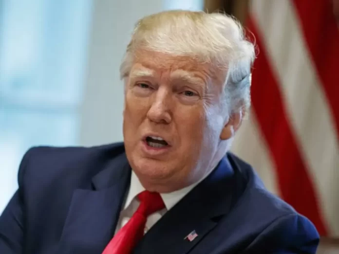 Trump amenaza con deportar a migrantes venezolanos