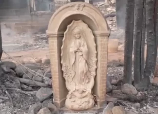 La Virgen intacta mensajes de fe en medio de las cenizas