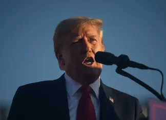 Trump planea sanciones para resolver guerra en Ucrania e impactar a Venezuela