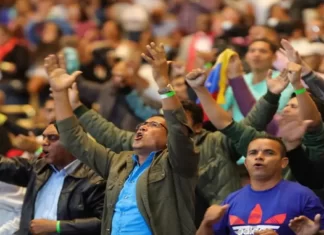 Maduro decreta el primer sábado de agosto como "Día Nacional de la Marcha para Jesús