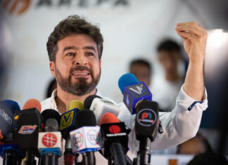 Daniel Ceballos: “Reforma Constitucional de Maduro es un ataque directo a la democracia”